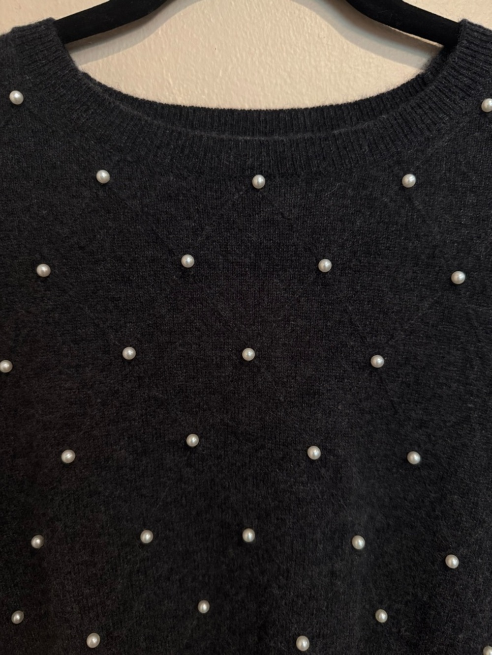Neiman Marcus Vintage Cashmere Charcoal Pearl-Embellished Crewneck Sweater - Picture 7 of 9